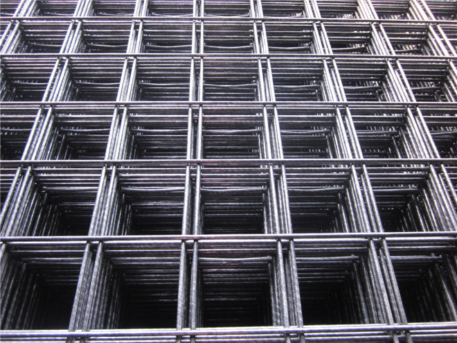 鋼筋平焊網(wǎng)有什么特點(diǎn)？